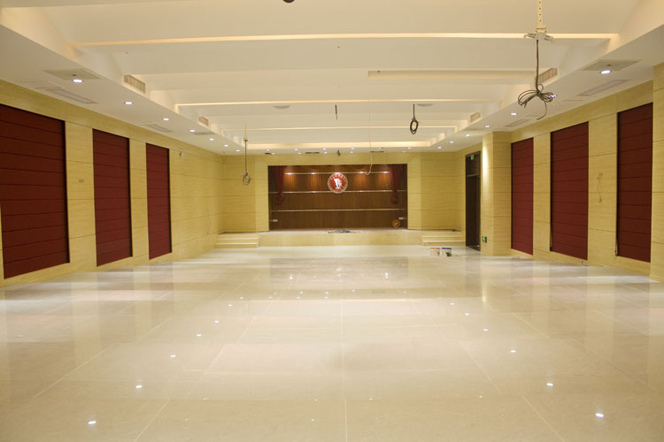 广州大学附属中学1.jpg